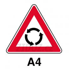A04 - Pozor, kruhový objezd