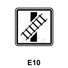 E10 - Tvar křížení pozemní komunikace s dráhou